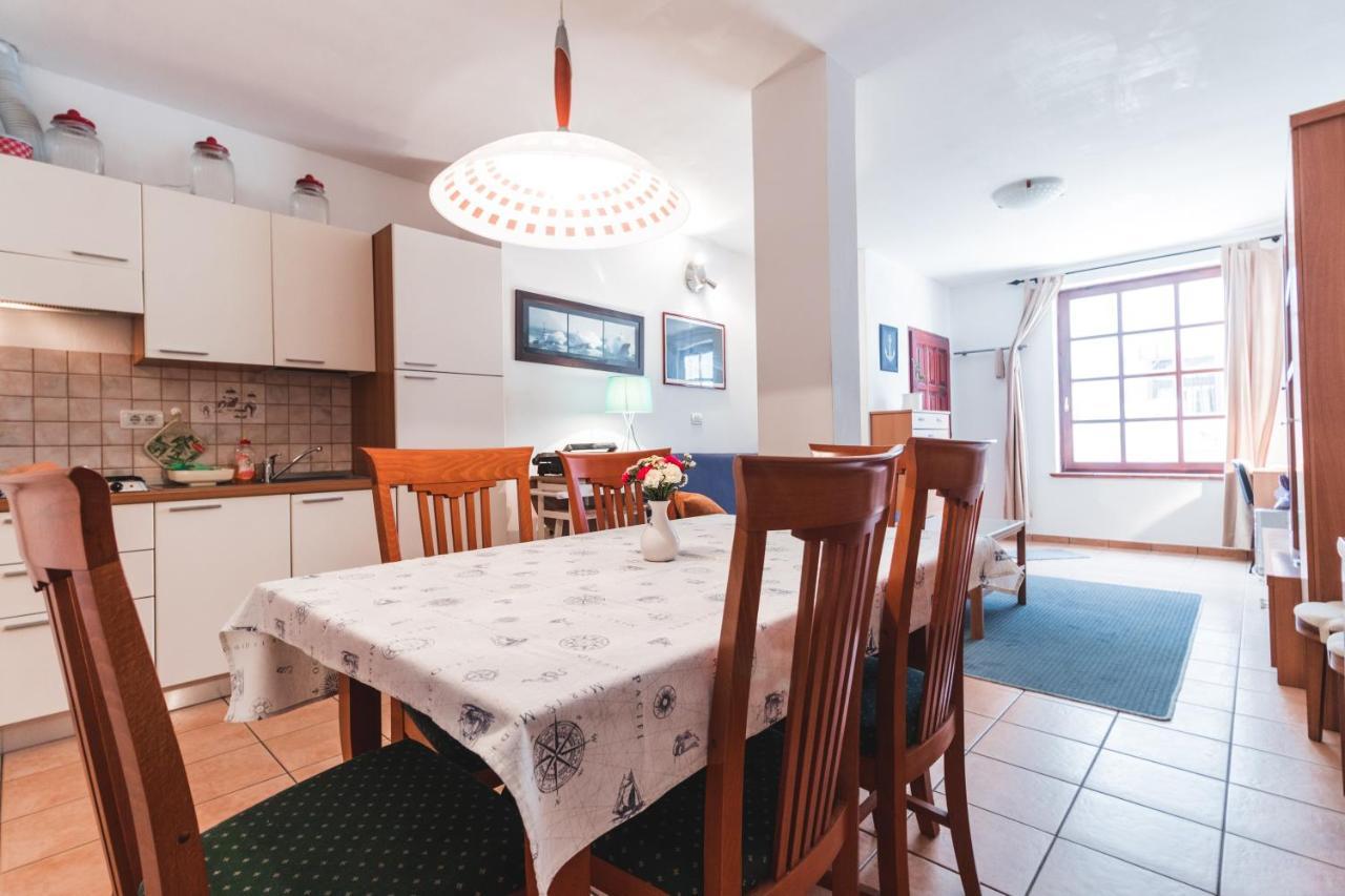 Apartments Pri Mari Piran Room photo